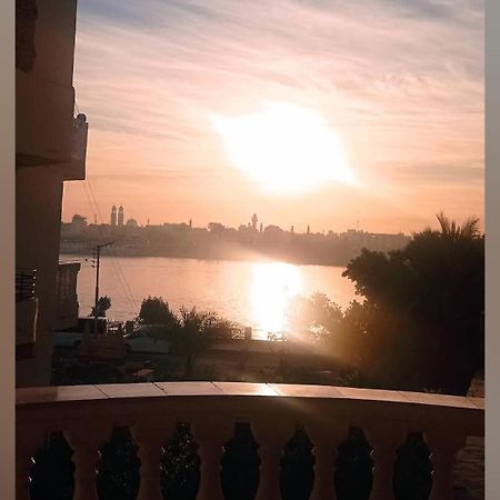 Nile Sunrise Flats Apartment Luxor Exterior photo