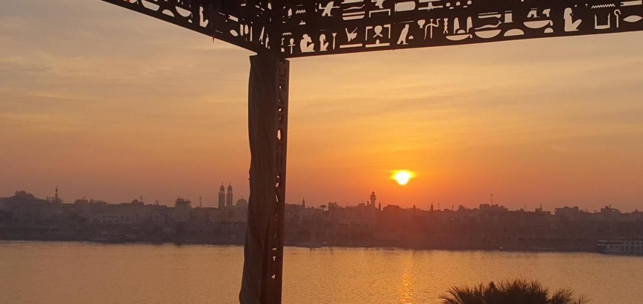 Nile Sunrise Flats Apartment Luxor Exterior photo