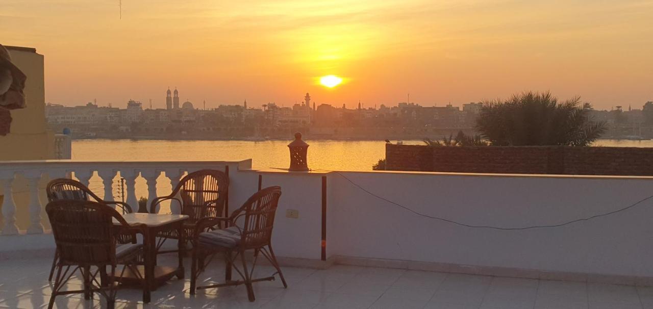 Nile Sunrise Flats Apartment Luxor Exterior photo