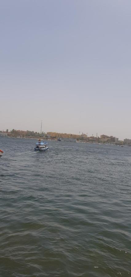 Nile Sunrise Flats Apartment Luxor Exterior photo